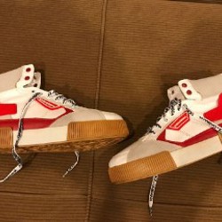 Чёрные кроссовки - фото 6