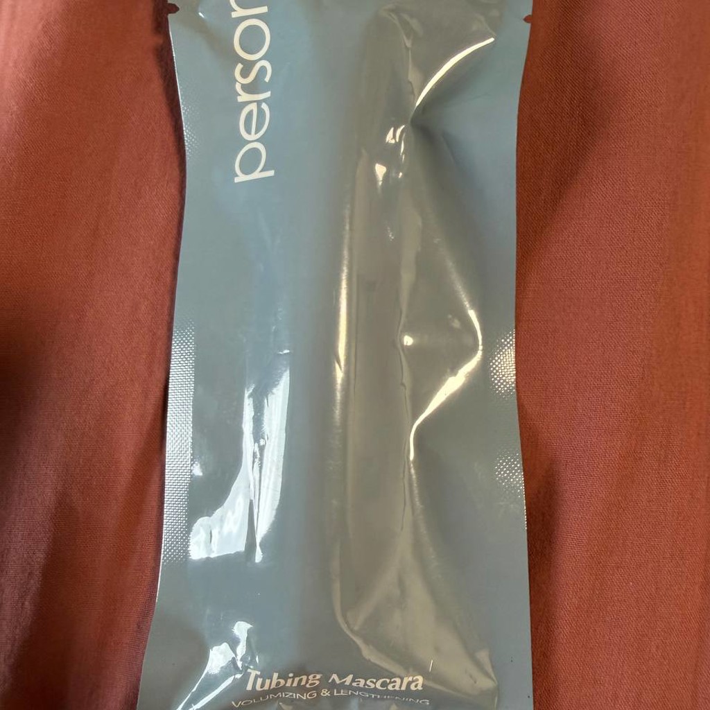 Тушь для ресниц Persona Volumizing Tubing Mascara