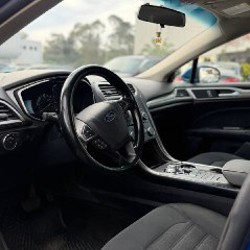 Ford Fusion - фото 4