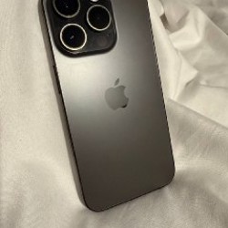 IPhone 15 Pro Black Titanium - фото 3