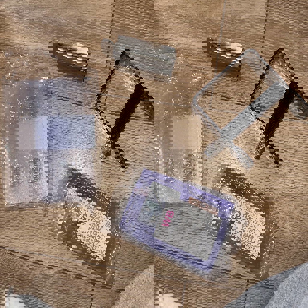 Держатель для зубной пасты