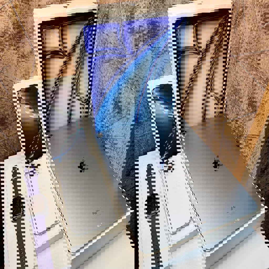 Apple Watch 11 46mm silver