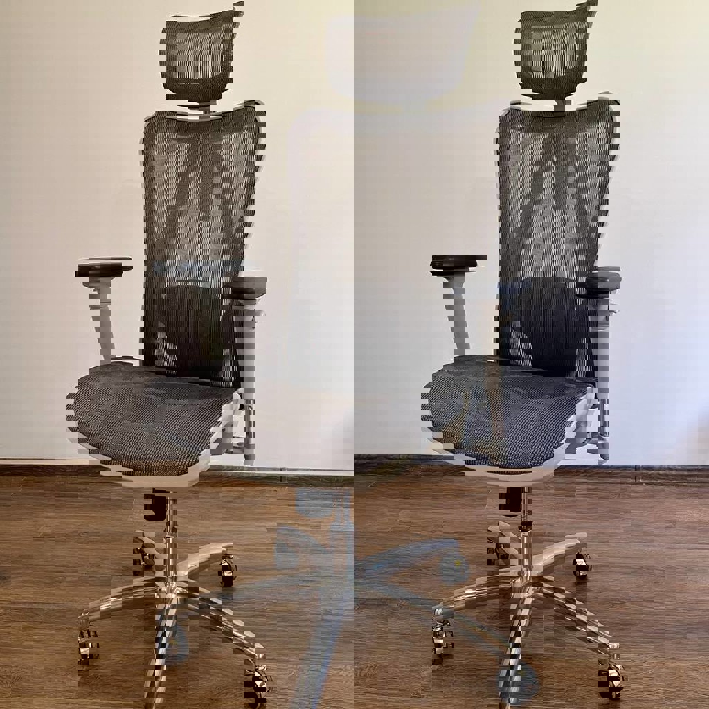 Стол с регулировкой высоты