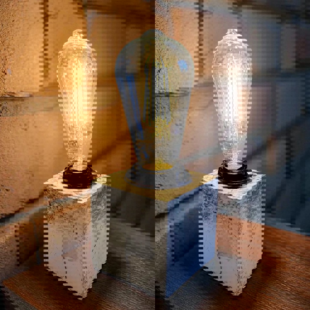 Светильник кубический