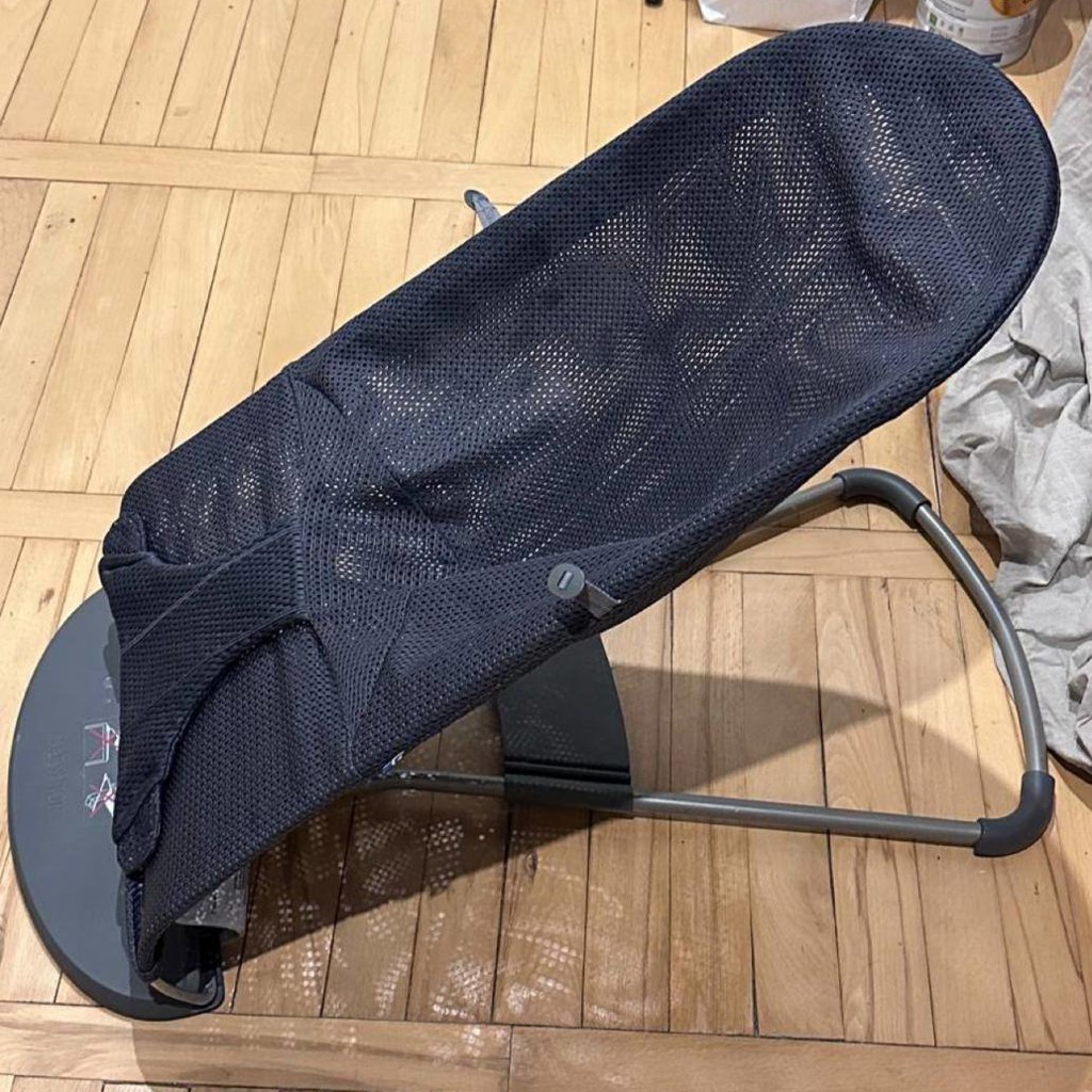 Шезлонг BabyBjorn Bouncer Bliss