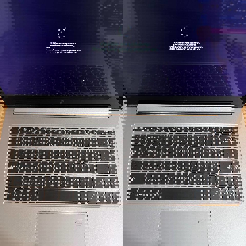 Xiaomi mi notebook pro 15.6