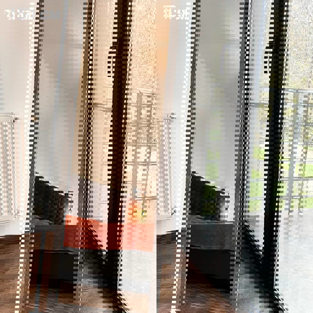 Напольное зеркало