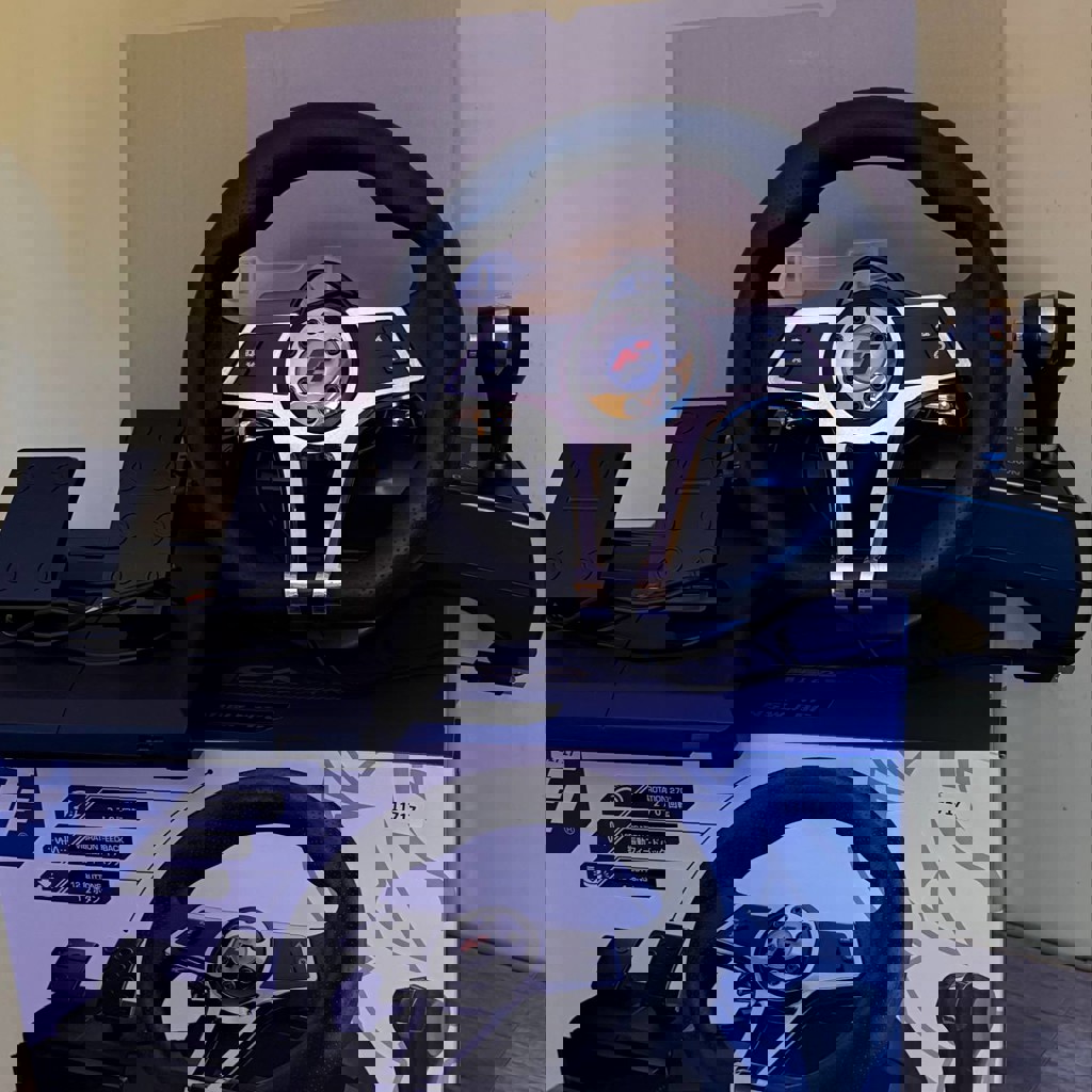 Игровой руль Hurricane Wheel