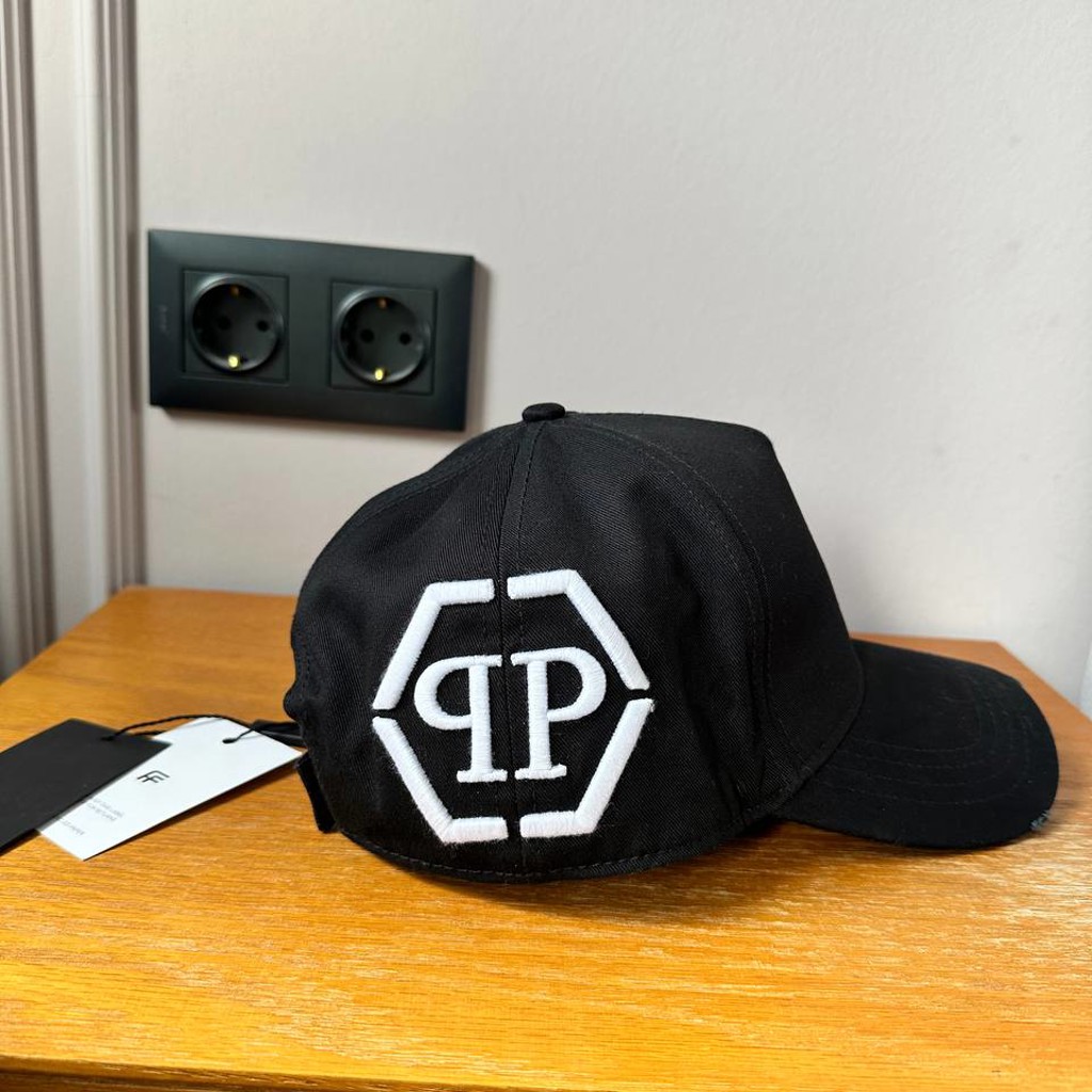 Бейсболка Philipp Plein