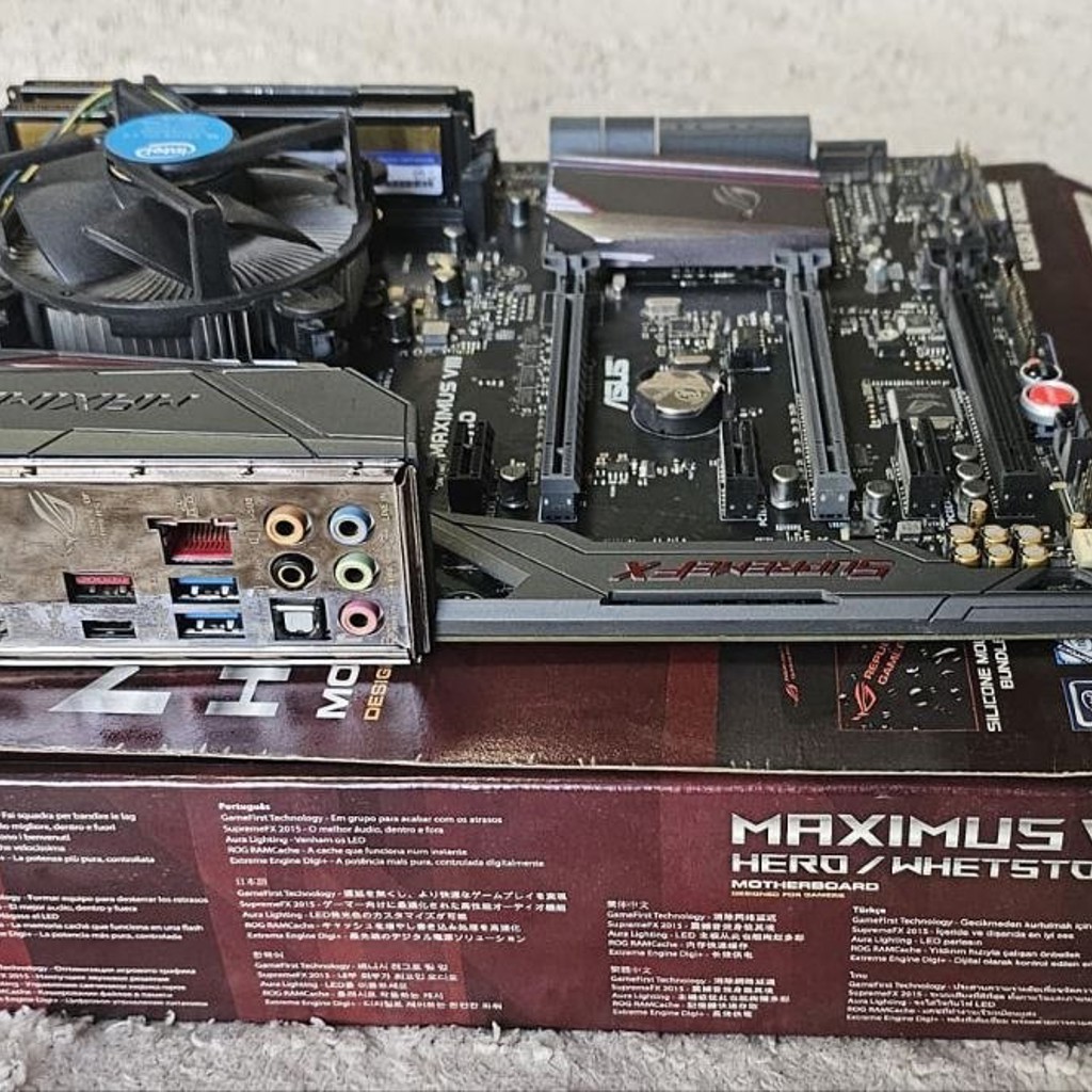 Asus Z170 MAXIMUS VIII HERO/WHETSTONE
