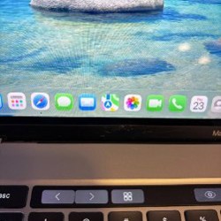 MacBook Pro 2019 - фото 4