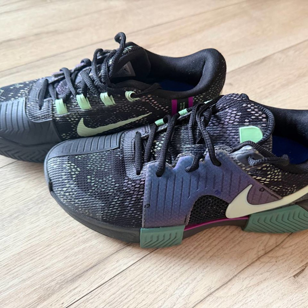 Кроссовки Nike ZOOM GP CHALLENGE