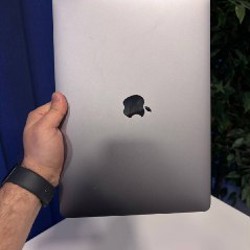 MacBook Pro 2017 - фото 3