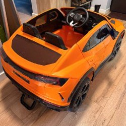 Lamborghini Urus - фото 3