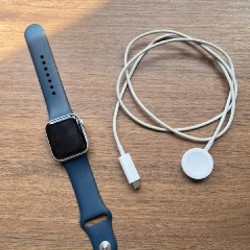 Apple Watch SE - фото 1
