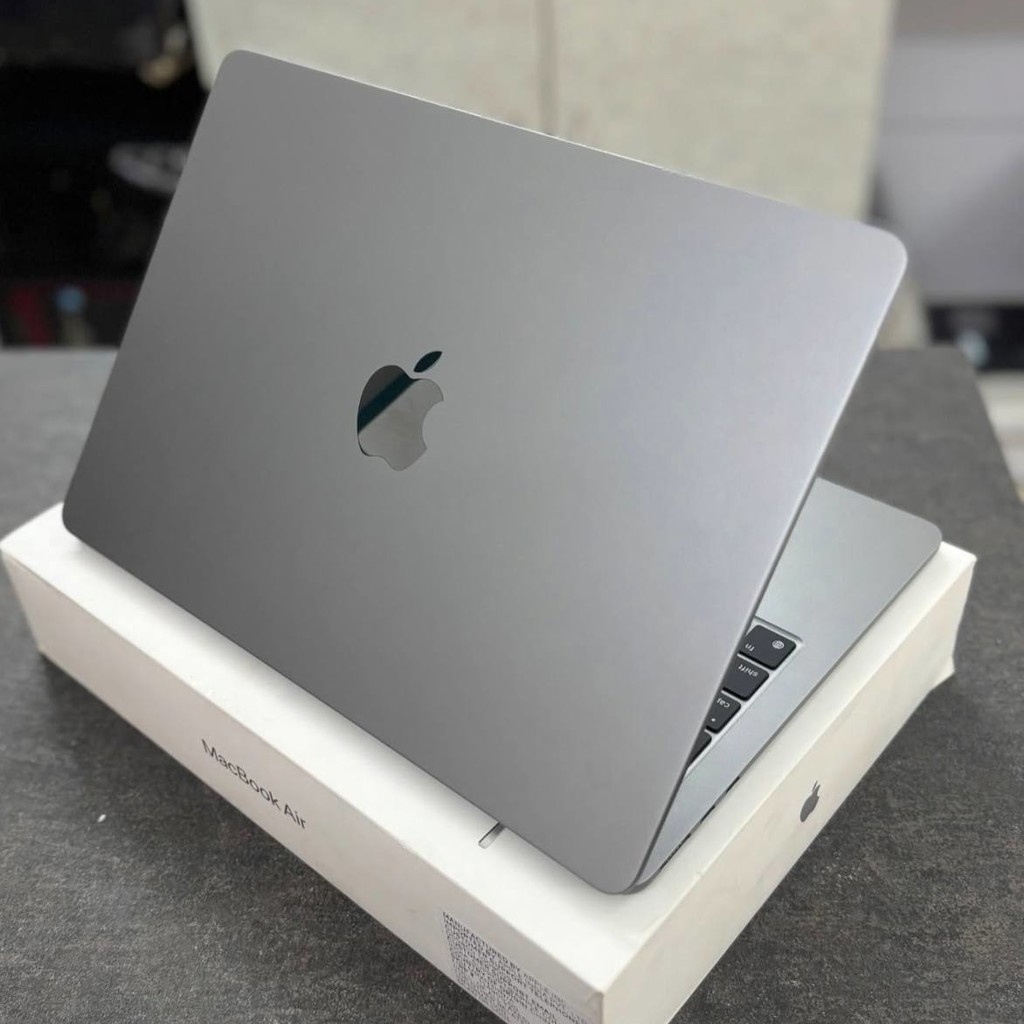 MacBook Air 2024