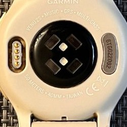 Смарт-часы Garmin Venu® 2S - фото 2