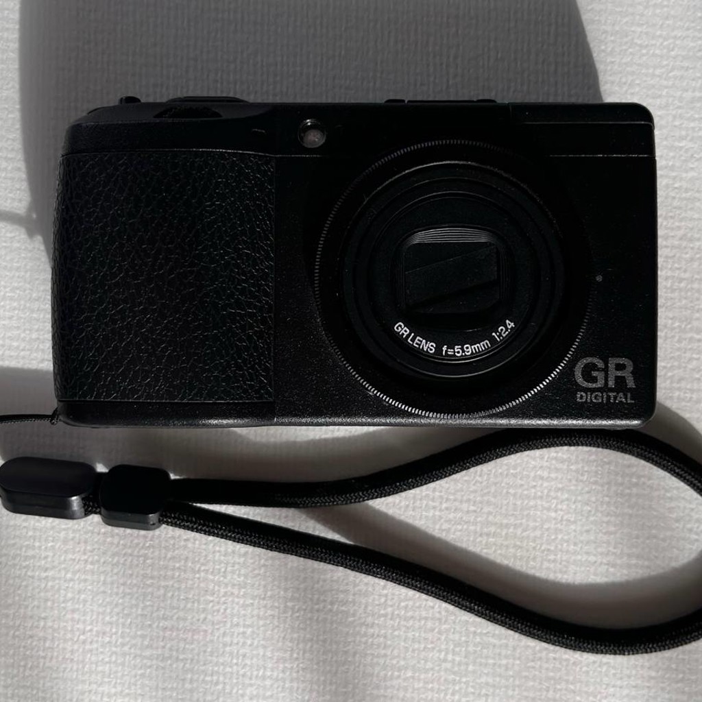 Ricoh GR Digital II