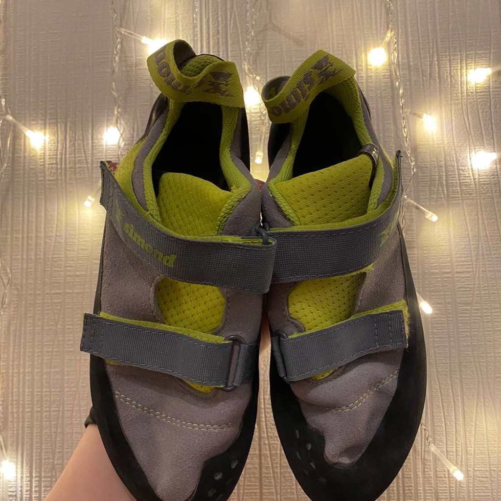 Скальные туфли Simond