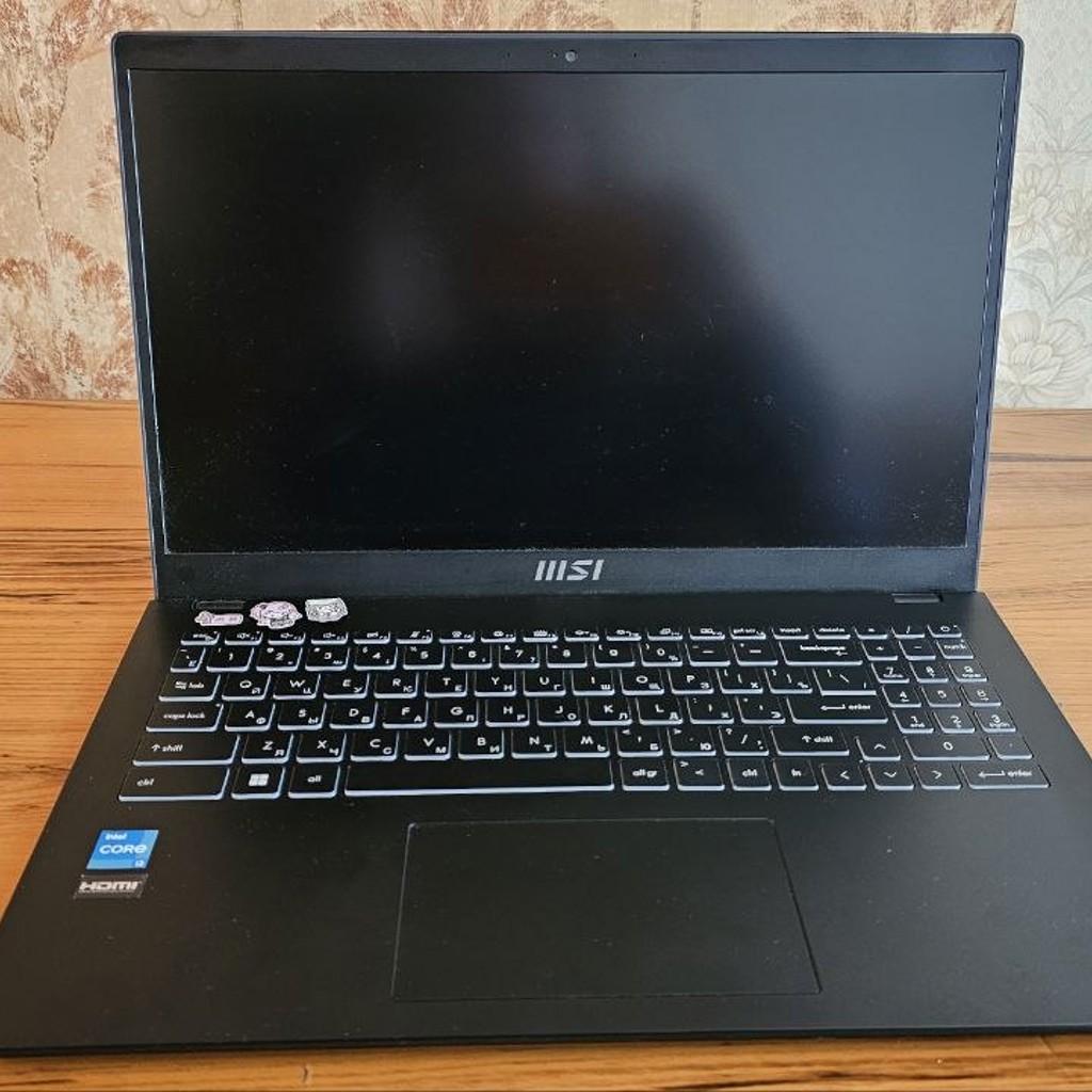 Ноутбук MSI Modern 15 B12M