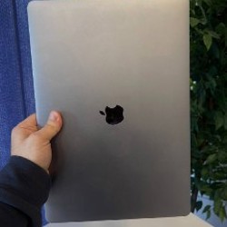MacBook Pro 2017 15.6 дюймов - фото 4