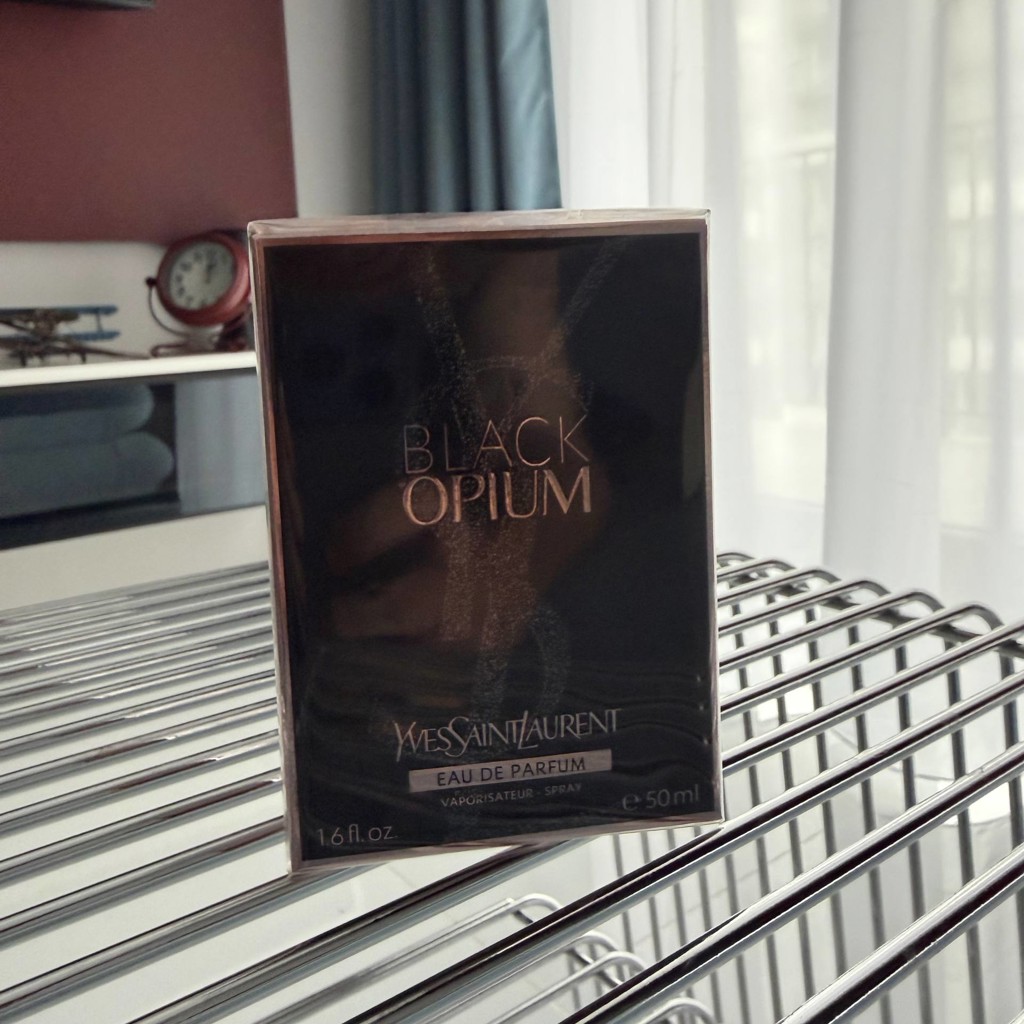 Yves Saint Laurent Black Opium
