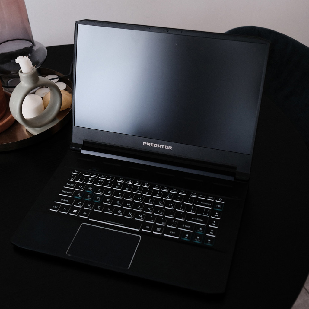 Acer Predator Triton 500 PT515-51