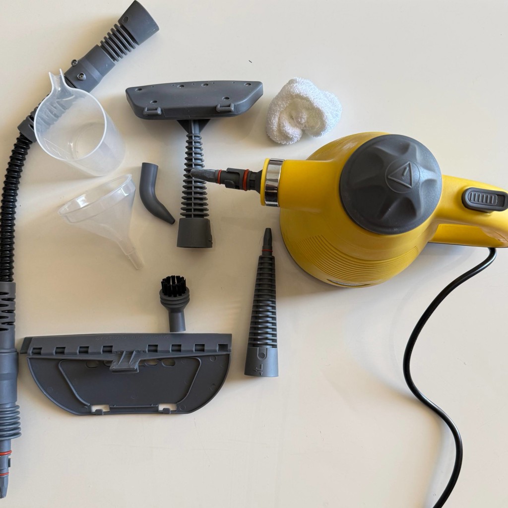 Пароочиститель Endever Odyssey Q-442