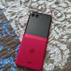Motorola RAZR 40 Ultra - фото 4