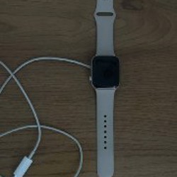 Apple Watch SE (GPS) (2nd Generation) 44mm - фото 3