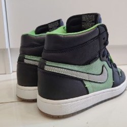 Jordan 1 Retro High - фото 4