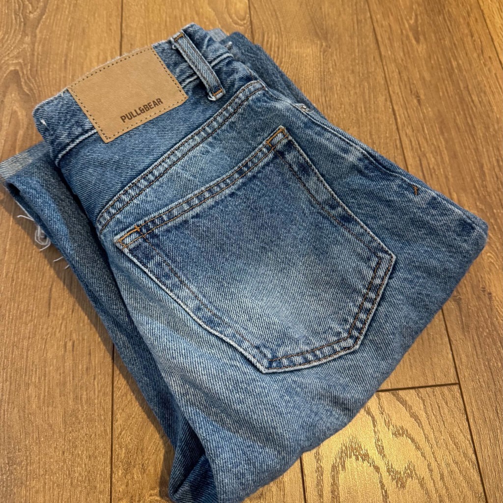 Джинсы Pull&Bear Straight-Leg High-Waist