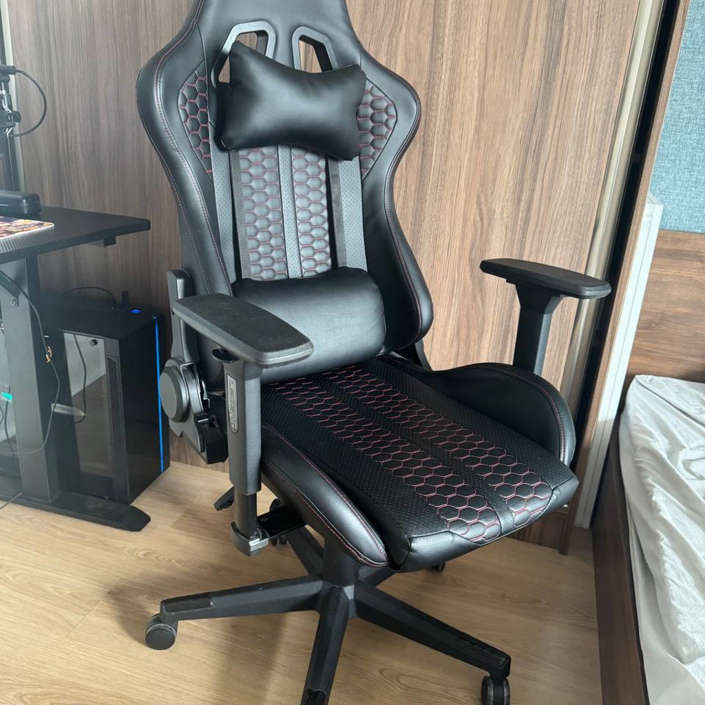 Игровое кресло