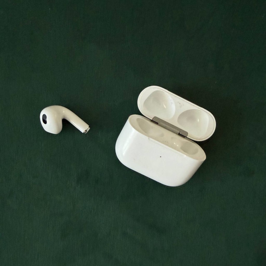AirPods 3
