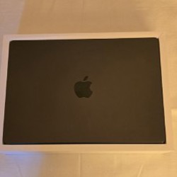 Apple MacBook Pro 14.2' (2023) - фото 2