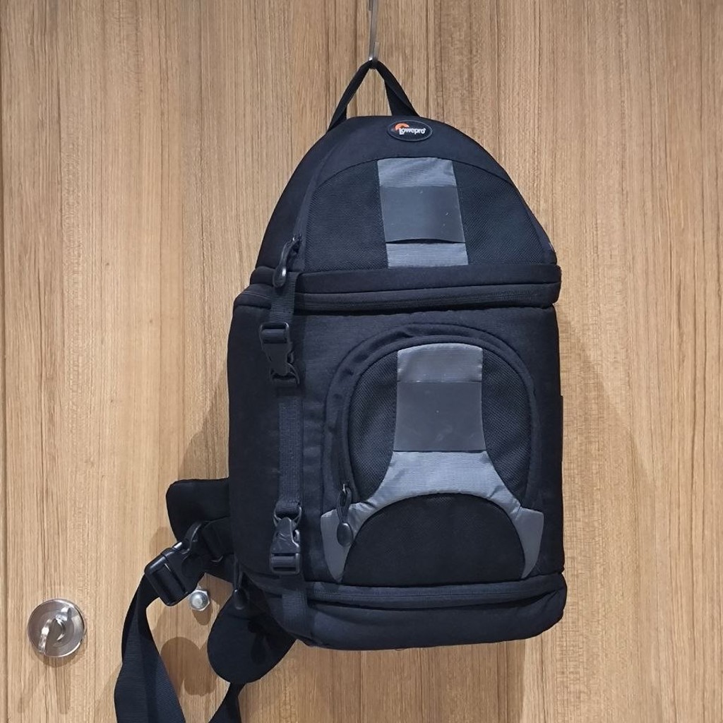 Фоторюкзак Lowepro