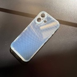 Чехол на iPhone 17 - фото 2