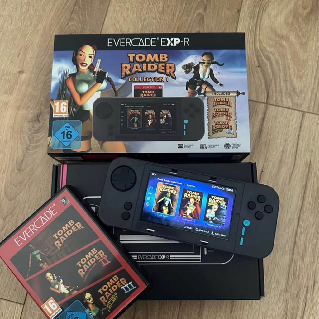 Evercade EXP R - Tomb Raider Bundle