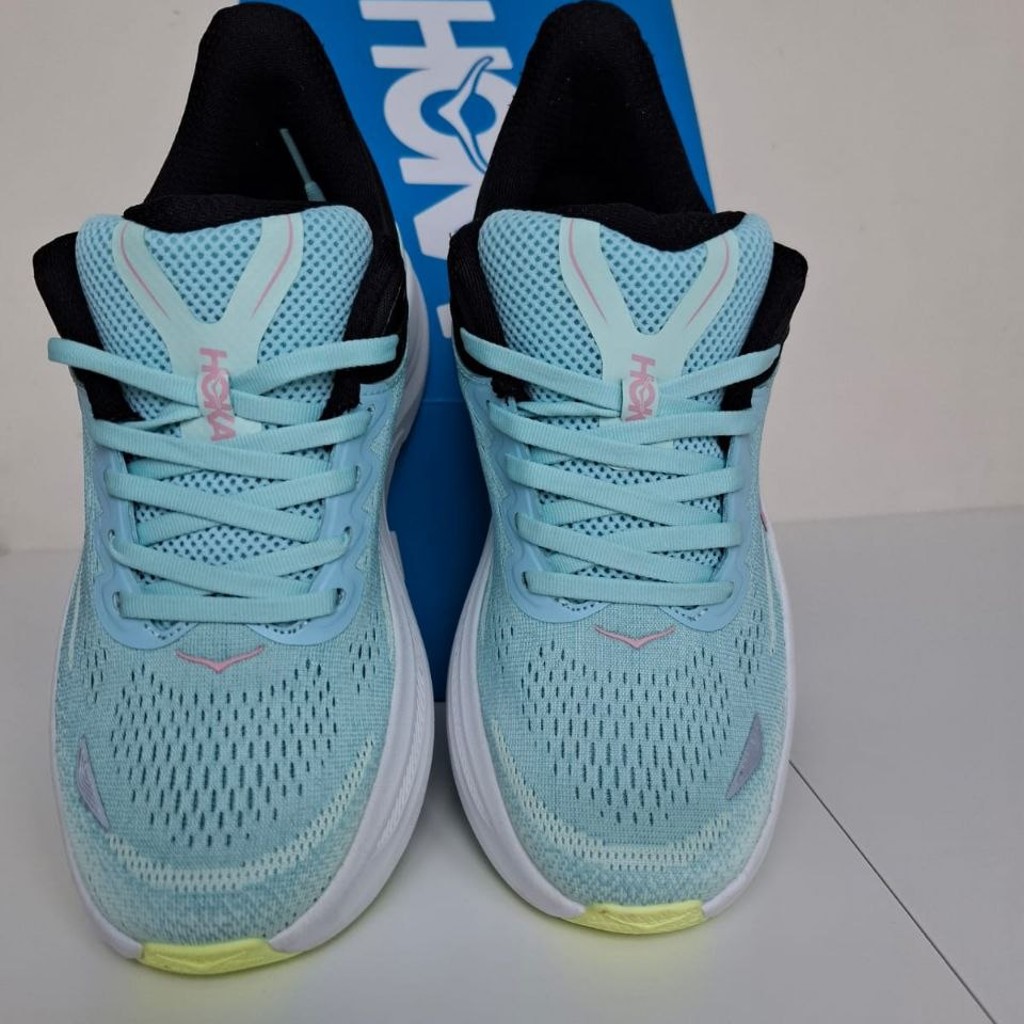 Кроссовки HOKA