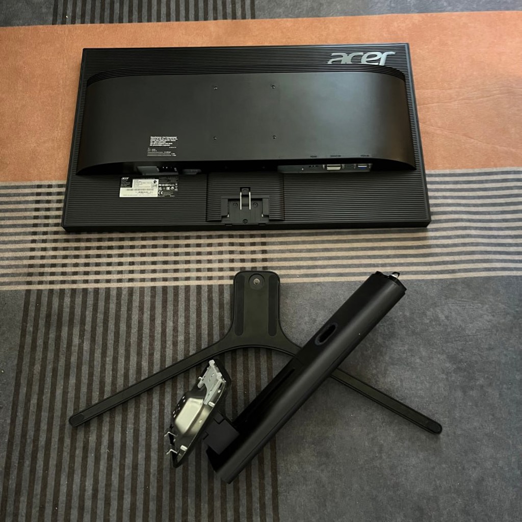 MacBook Pro 13” M2 (2022)