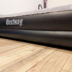 Надувной матрас Bestway - фото 2
