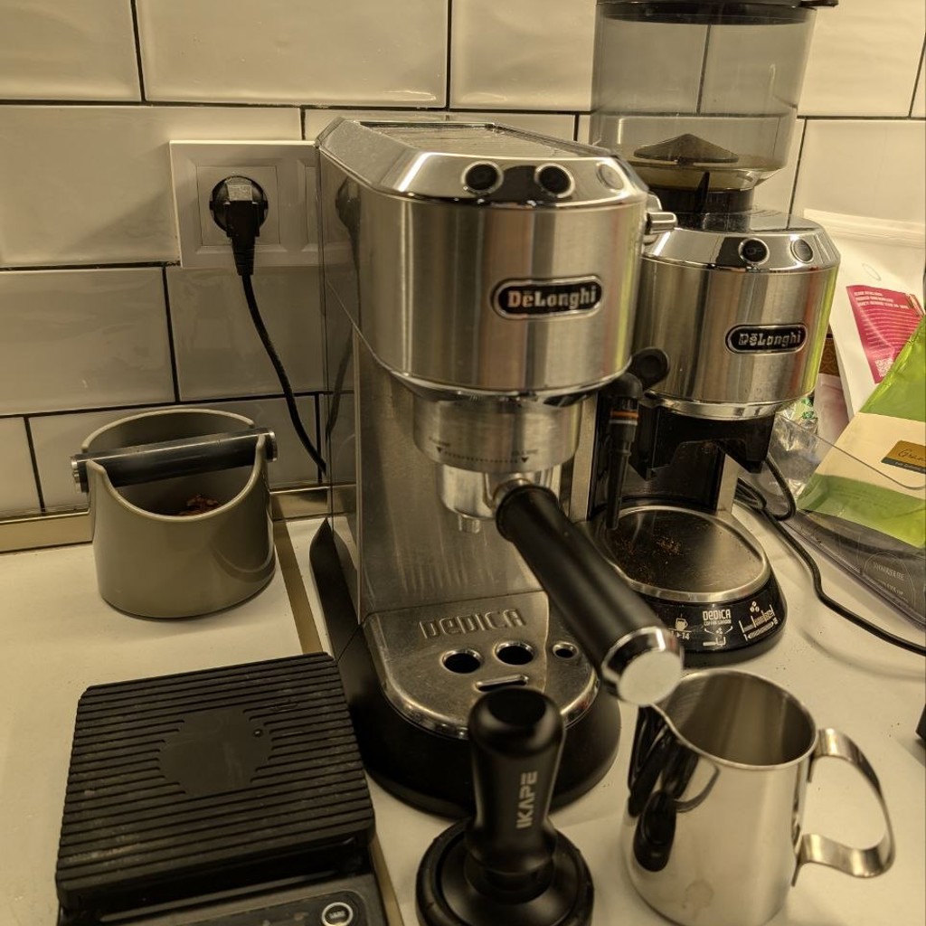 Кофеварка De'Longhi