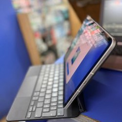 Клавиатура-чехол Apple Magic Keyboard - фото 3