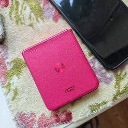 Motorola RAZR 40 Ultra - фото 2
