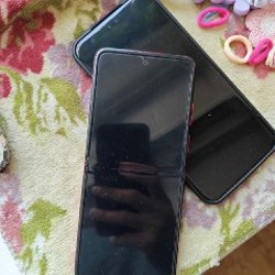 Motorola RAZR 40 Ultra - фото 4