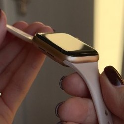 Часы Apple Watch SE 40mm Rose Gold - фото 3