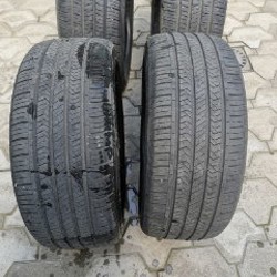 Резина летняя 235/40/19 - фото 2