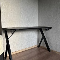 Trust GXT 700 Omnius Gaming Desk - фото 3