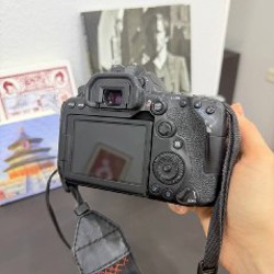 Canon EOS 90D (body) - фото 4