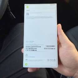 IPhone 16 - фото 2